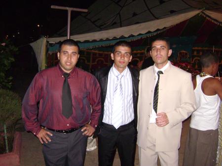 c moi et mon frére et mon cousin